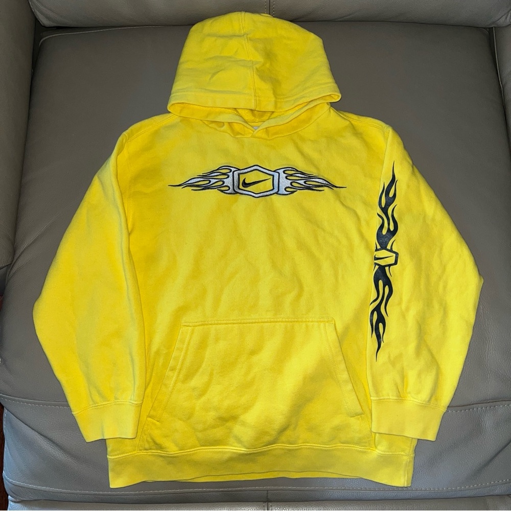 Kids NIKE FLAME HOODIE SWEATSHIRT vtg size L (14-16) yellow pullover long sleeve